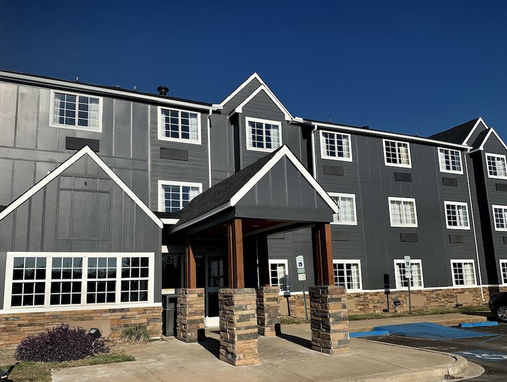 Econo Lodge Inn & Suites Greenville Exterior foto